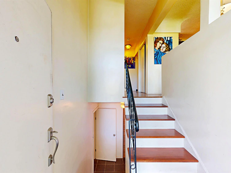 3752 Beatrice Street, Vancouver, BC, V5N 4H5 - 2