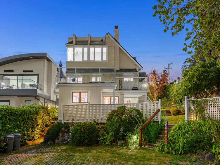 1104 Esquimalt Avenue, West Vancouver, BC, V7T 1K1 - 4