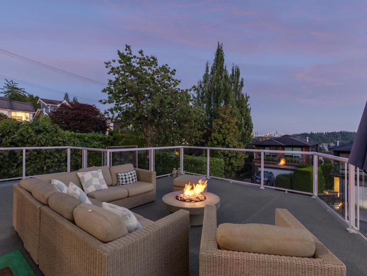1104 Esquimalt Avenue, West Vancouver, BC, V7T 1K1 - 30