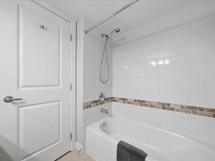 212-12020 207a Street, Maple Ridge, BC, V2X 8V2 - 21