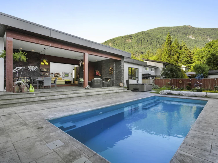 464 Alder Avenue, Harrison Hot Springs, BC, V0M 1K0 - 32