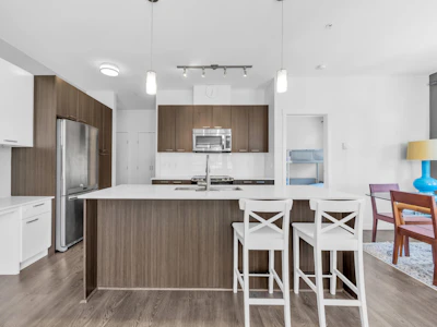 312-617 Smith Avenue - 3
