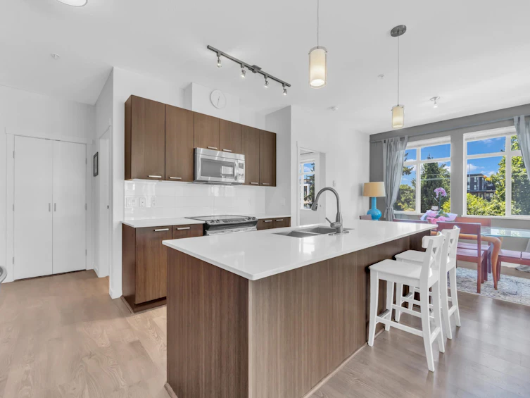 312-617 Smith Avenue, Coquitlam, BC, V3J 0C3 - 5