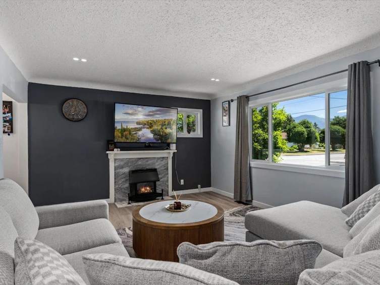 46591 Portage Avenue, Chilliwack, BC, V2P 3G3 - 6