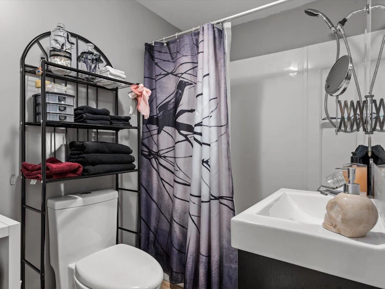 46591 Portage Avenue, Chilliwack, BC, V2P 3G3 - 23