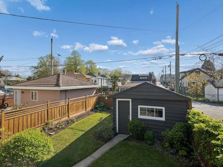 4344 Skeena Street, Vancouver, BC, V5R 2L7 - 21