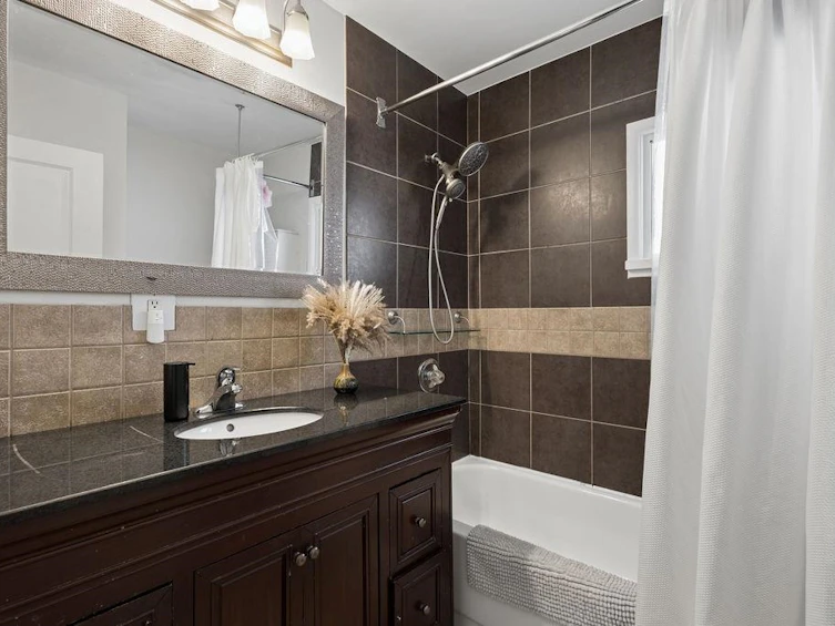 4344 Skeena Street, Vancouver, BC, V5R 2L7 - 32