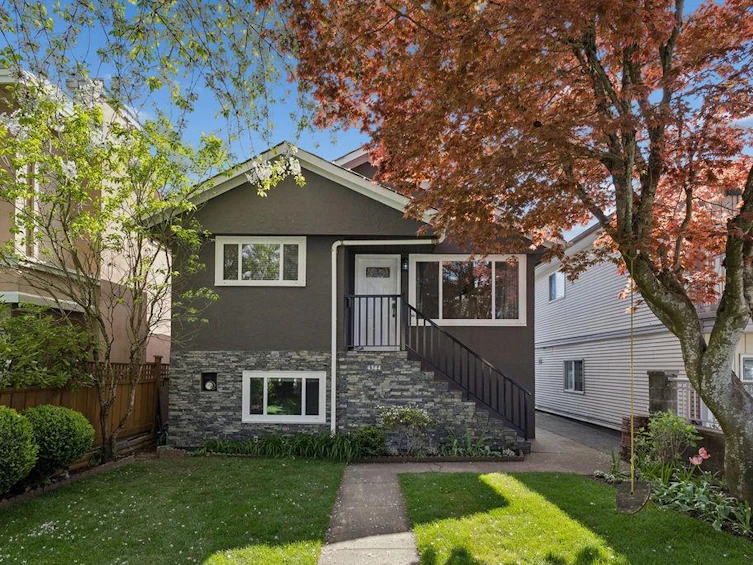4344 Skeena Street, Vancouver, BC, V5R 2L7
