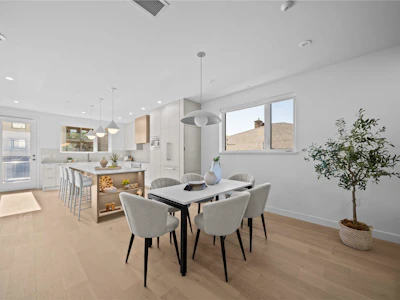 3-4963 Chester Street - 4