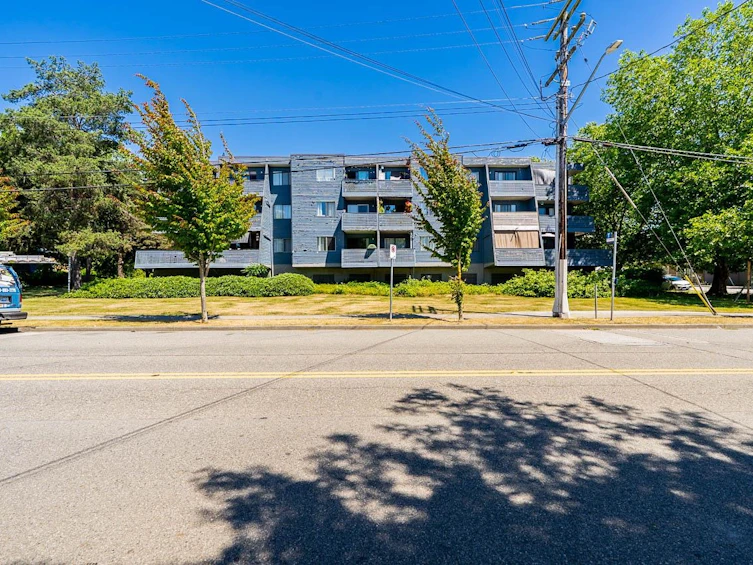 207-17661 58a Avenue, Surrey, BC, V3S 1N4 - 27