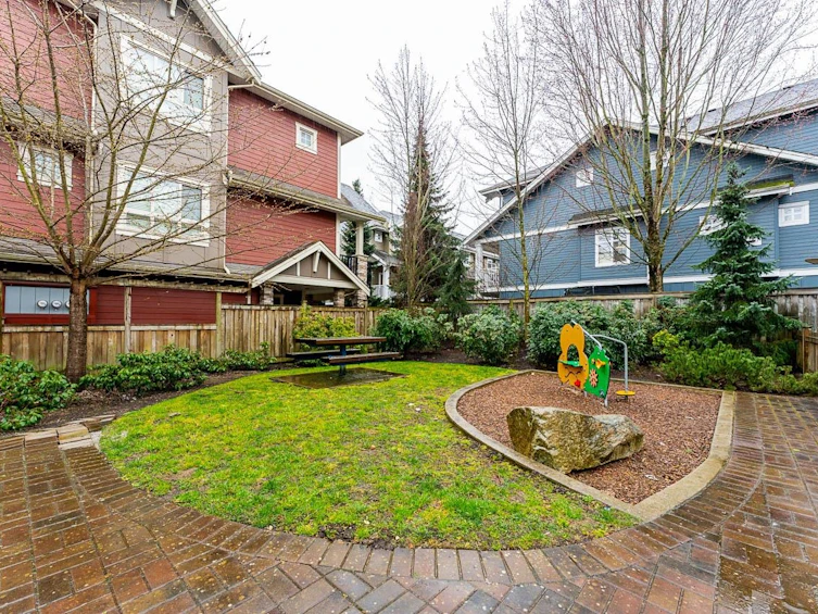 50-843 Ewen Avenue, New Westminster, BC, V3M 0K6 - 31