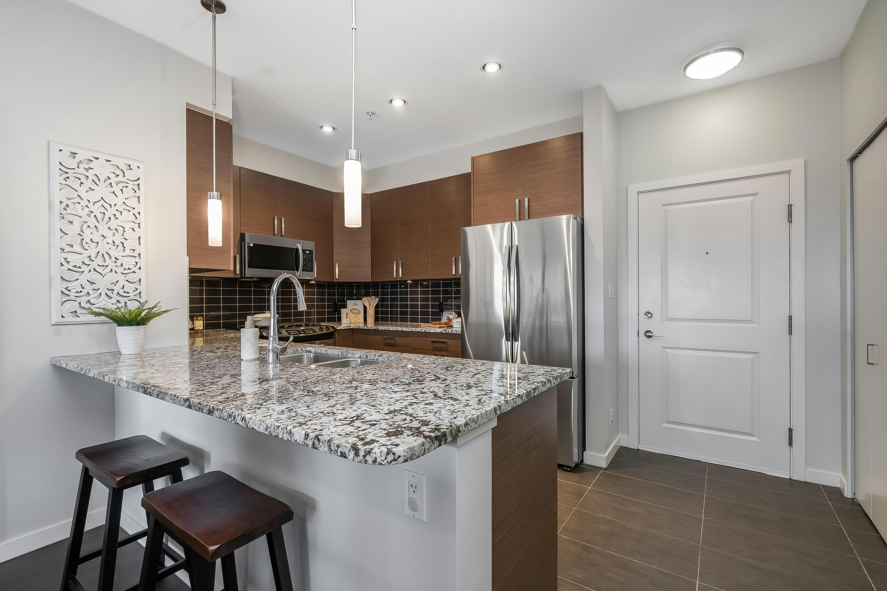 308-288 Hampton Street, New Westminster, BC, V3M 5L9