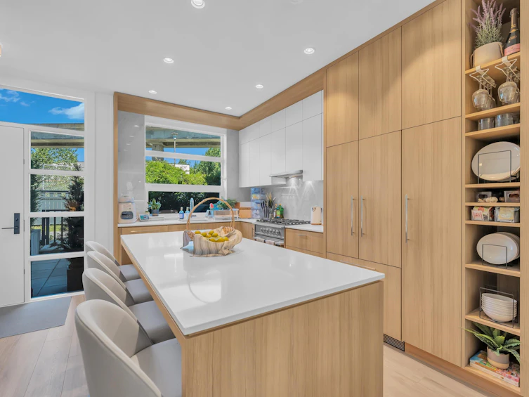 1202-6085 Irmin Street, Burnaby, BC, V5J 5C5 - 11