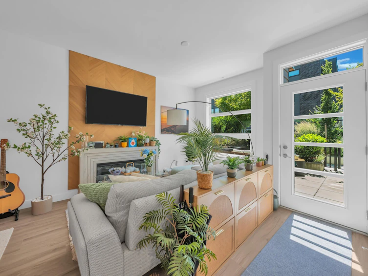 1202-6085 Irmin Street, Burnaby, BC, V5J 5C5 - 7