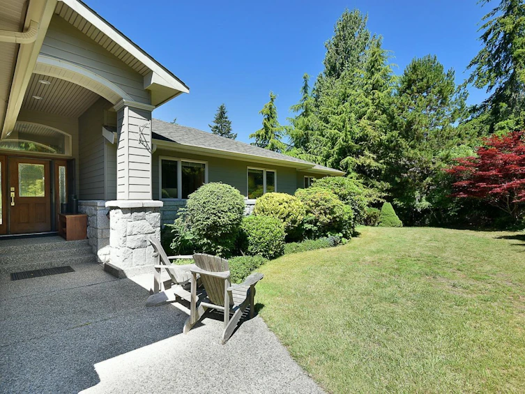 377 Harry Road, Gibsons, BC, V0N 1V5 - 4