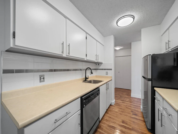804-1026 Queens Avenue, New Westminster, BC, V3M 6B2 - 17