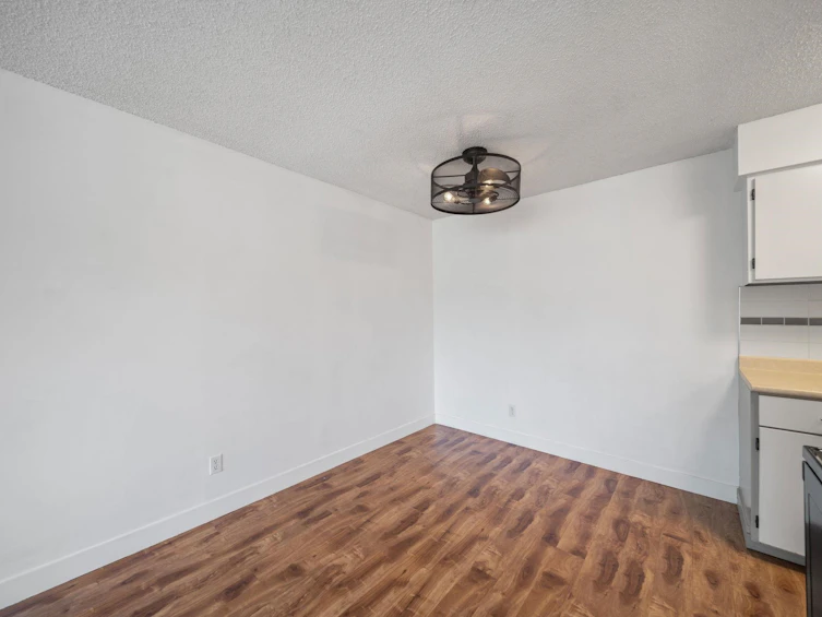 804-1026 Queens Avenue, New Westminster, BC, V3M 6B2 - 13