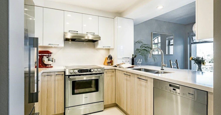 3FL-55 E 10th Avenue, Vancouver, BC, V5T 1Y9 - 11