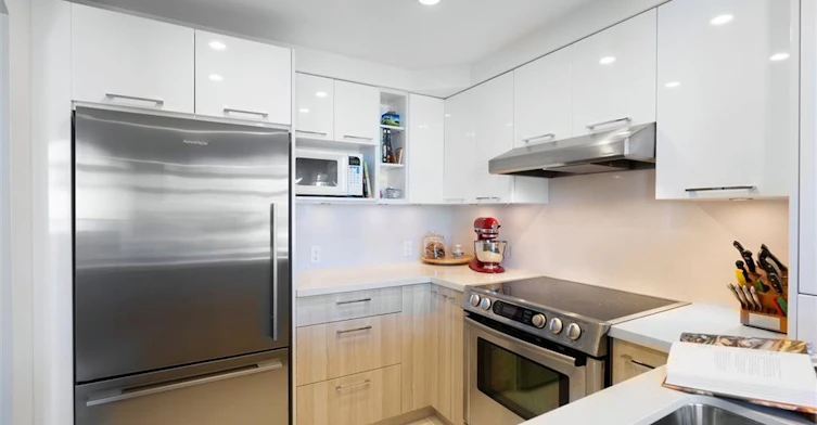 3FL-55 E 10th Avenue, Vancouver, BC, V5T 1Y9 - 10