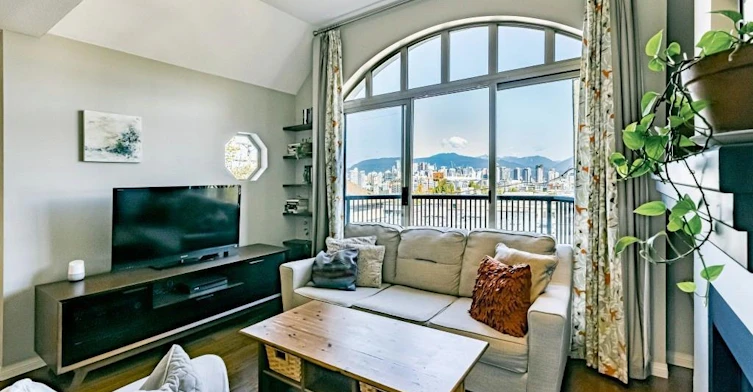 3FL-55 E 10th Avenue, Vancouver, BC, V5T 1Y9 - 4