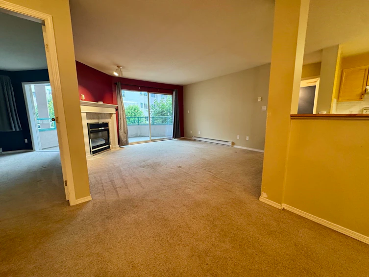 215-33175 Old Yale Road, Abbotsford, BC, V2S 2J4 - 10