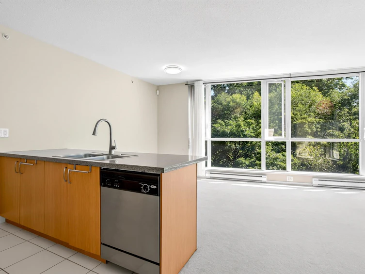 507-9188 University Crescent, Burnaby, BC, V5A 0A5 - 4