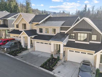 8-35247 Straiton Road - 2