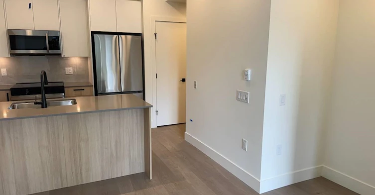 40X-10065 133 Street, Surrey, BC, V3T 3Y6 - 3