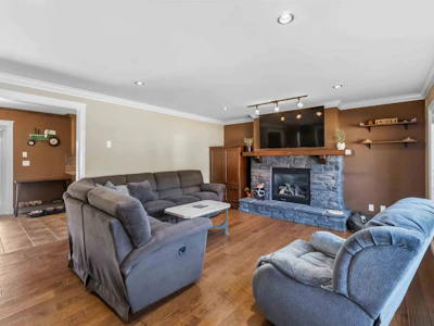 12316 227 Street - 4