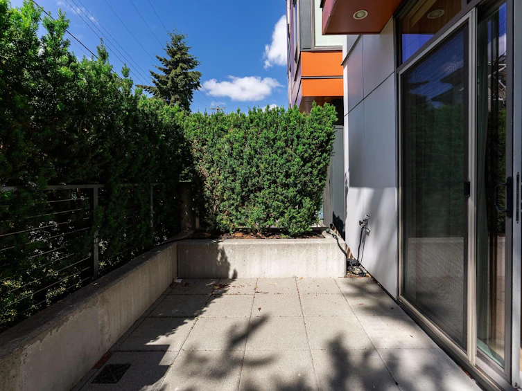 637 Victoria Drive, Vancouver, BC, V5L 0C3 - 18