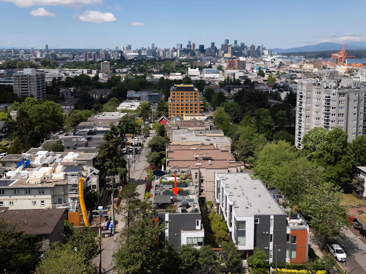 637 Victoria Drive, Vancouver, BC, V5L 0C3 - 32
