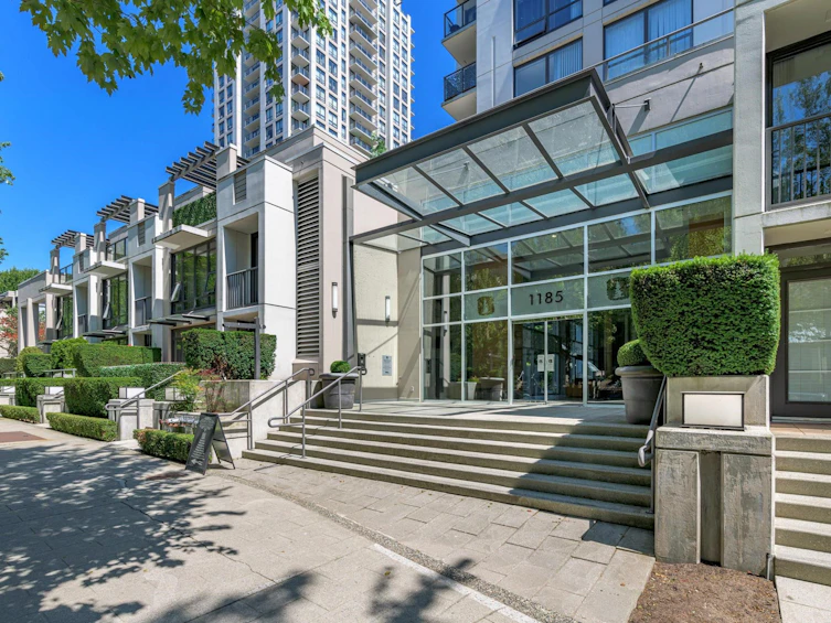 606-1185 The High Street, Coquitlam, BC, V3B 0A9 - 2