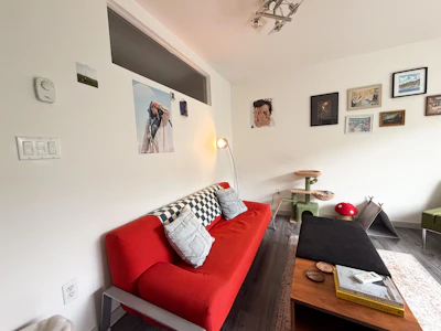 312-5775 Irmin Street - 2