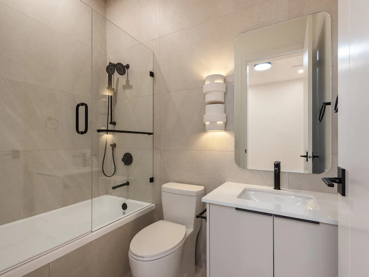 805 Prospect Street, Coquitlam, BC, V3J 6E8 - 21