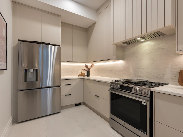 805 Prospect Street, Coquitlam, BC, V3J 6E8 - 14