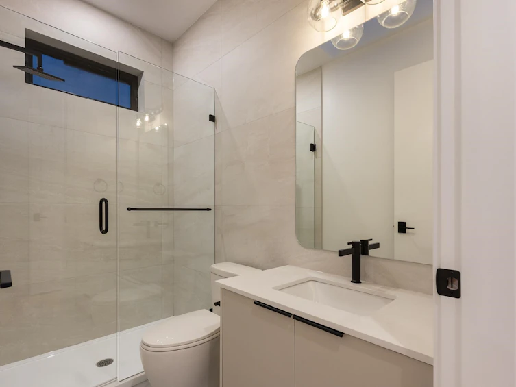 805 Prospect Street, Coquitlam, BC, V3J 6E8 - 34