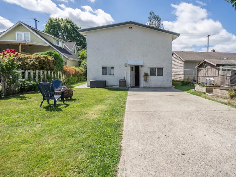 33561 7 Avenue, Mission, BC, V2V 2E8 - 35