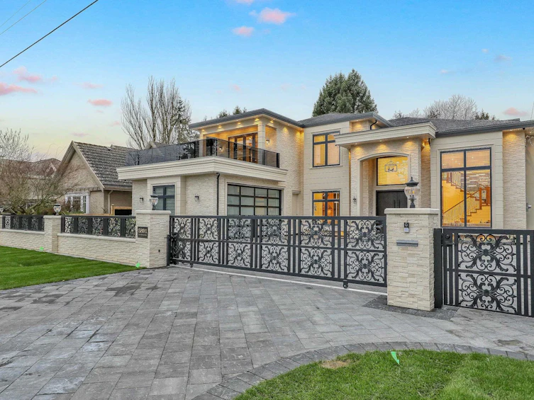 5891 Riverdale Drive, Richmond, BC, V7C 2E4