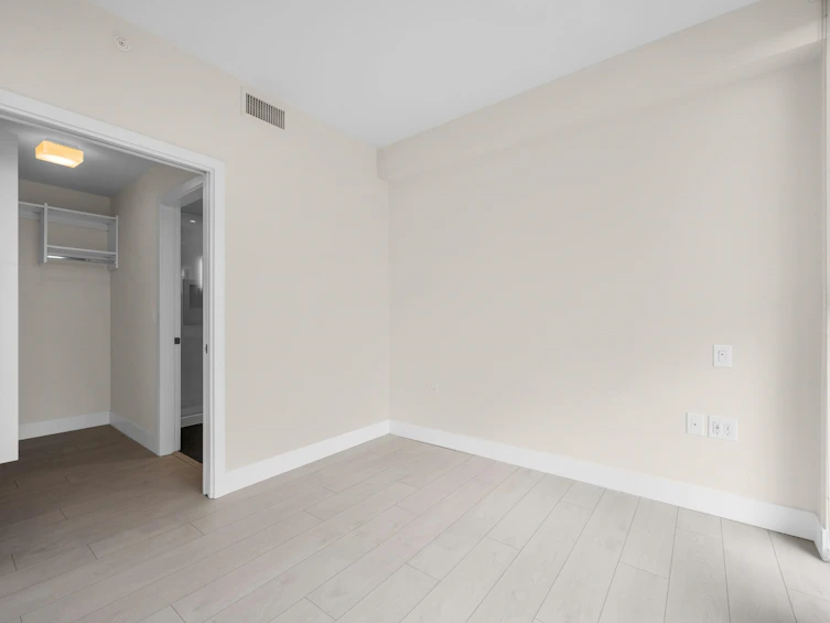 2406-3538 Sawmill Crescent, Vancouver, BC, V5S 0E3 - 10