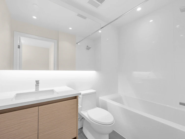 2406-3538 Sawmill Crescent, Vancouver, BC, V5S 0E3 - 15