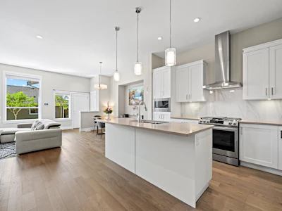 16616 Edgewood Drive - 5