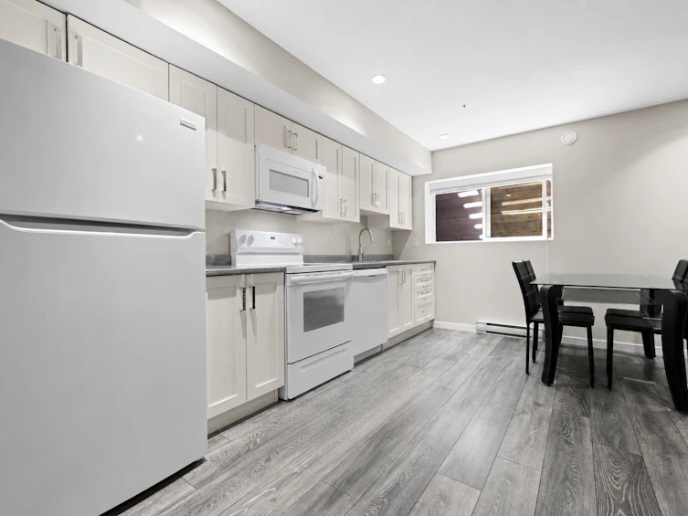 16616 Edgewood Drive, Surrey, BC, V3Z 9X9 - 19