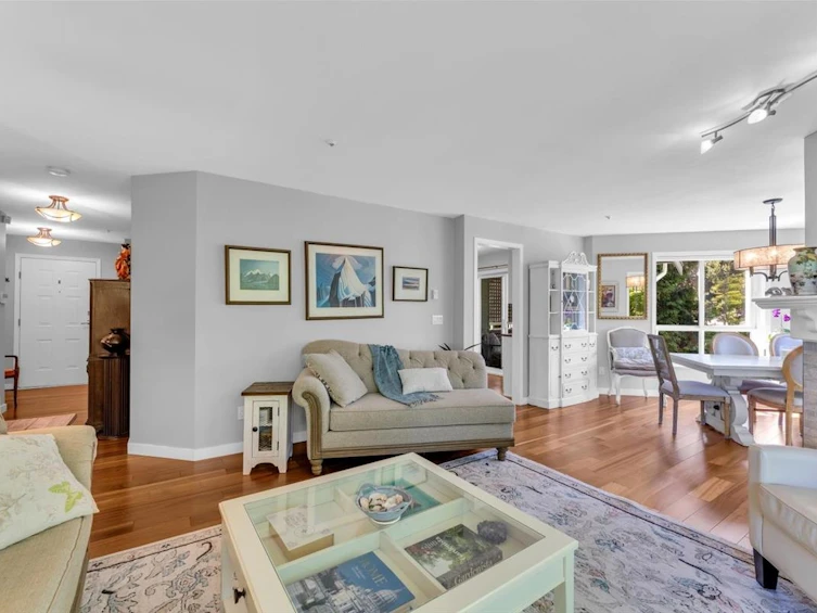 312-15555 16 Avenue, Surrey, BC, V4A 1R7 - 6
