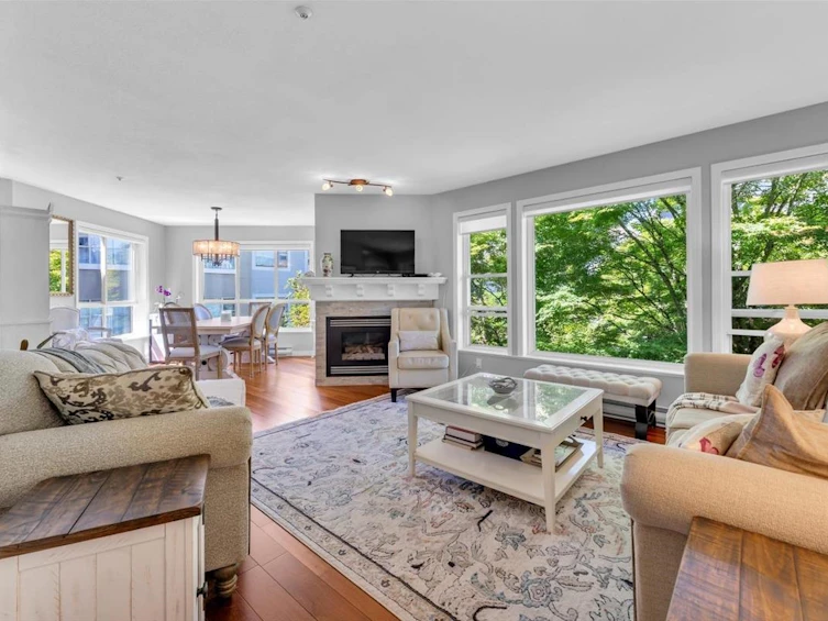 312-15555 16 Avenue, Surrey, BC, V4A 1R7