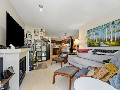 311-4868 Brentwood Drive - 3