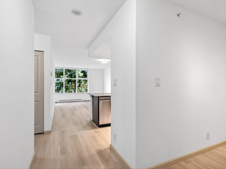 409-9262 University Crescent, Burnaby, BC, V5A 0A4 - 21