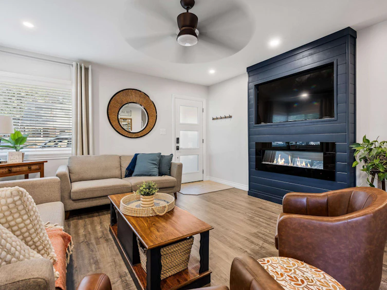 361 Pine Street, Cultus Lake, BC, V2R 4Y9 - 5
