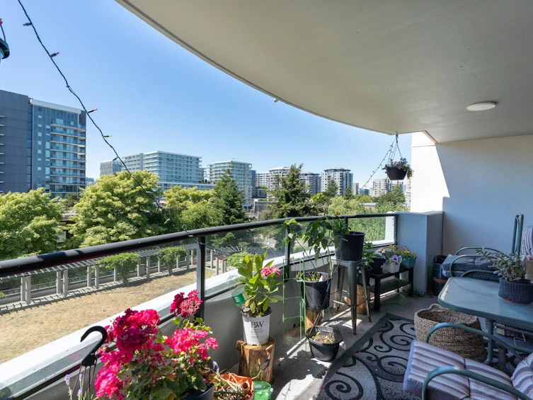 602-6611 Cooney Road, Richmond, BC, V6Y 4C5 - 8