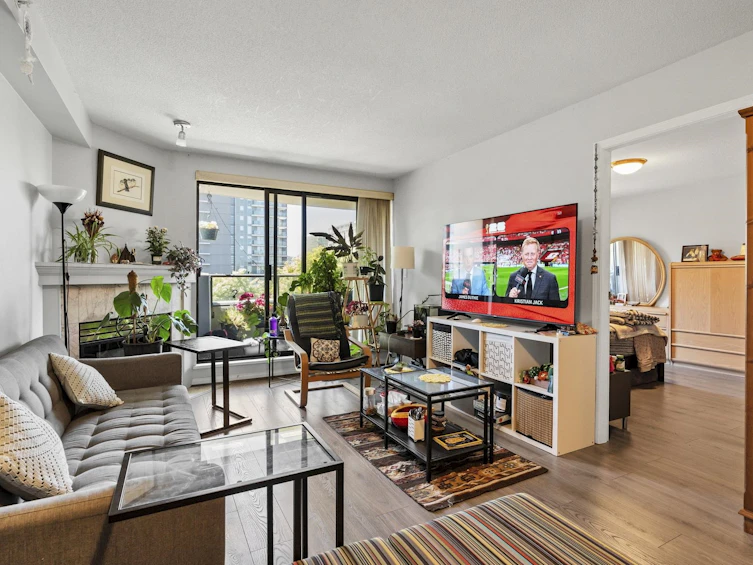 602-6611 Cooney Road, Richmond, BC, V6Y 4C5 - 3