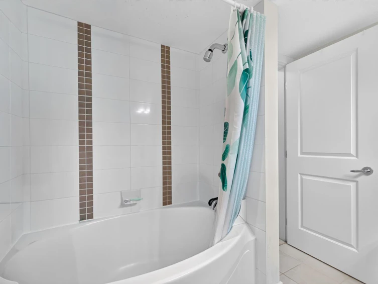 311-5725 Agronomy Road, Vancouver, BC, V6T 1L9 - 17